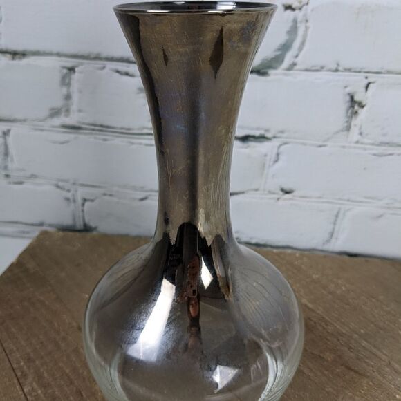 Silver fade mid century wine decanter / vase, queens lusterware glass decanter - Picture 2 of 5